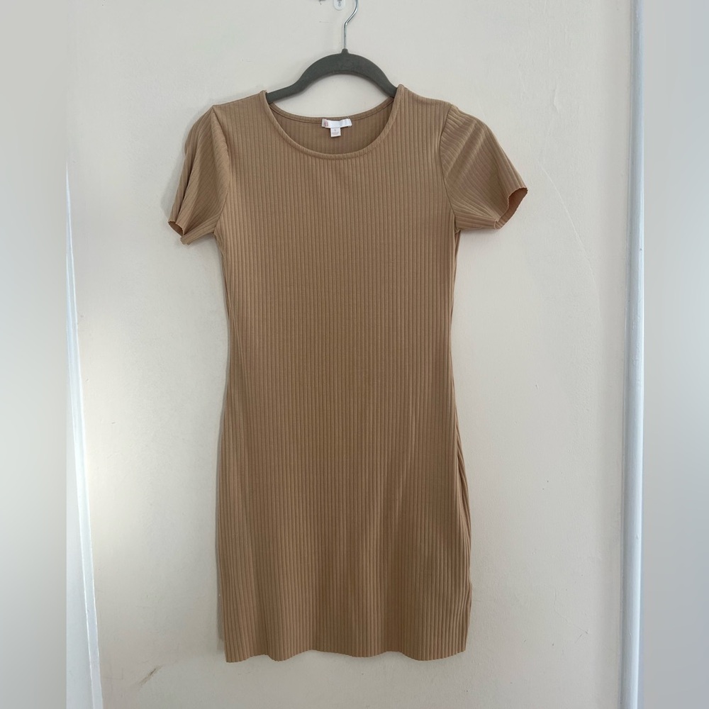 Gianni Bini short sleeved mini dress